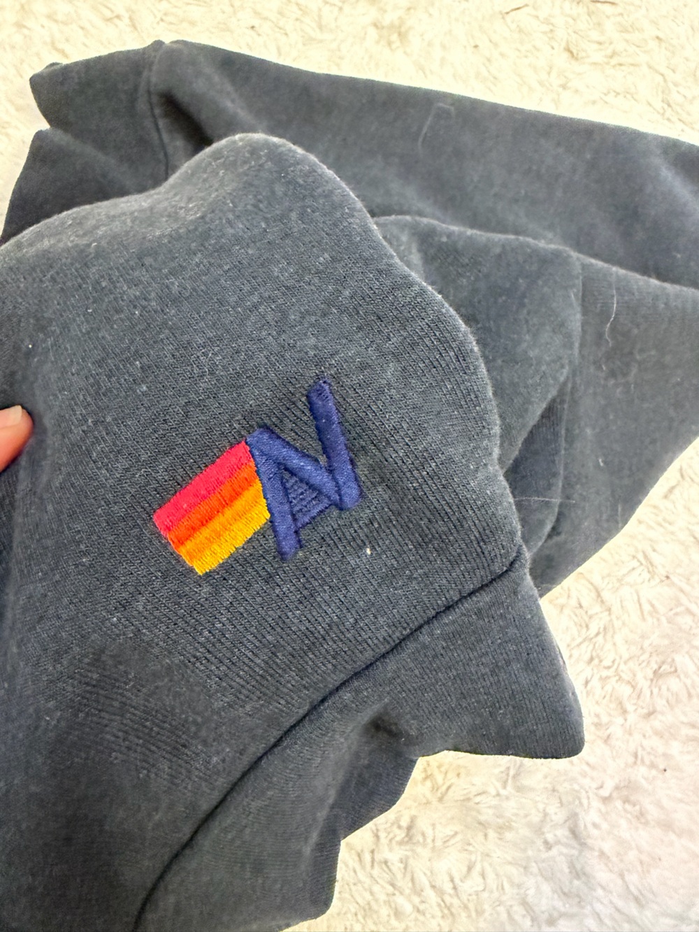 NWT Qviator Nation Heart Crew sweatshirt - Picture 6 of 6